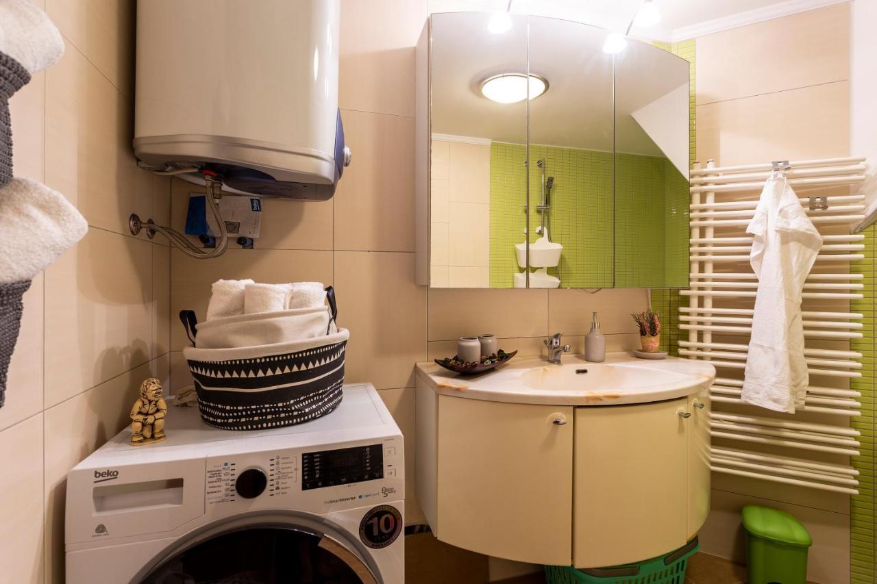 Apartman Ember Pula Exterior foto