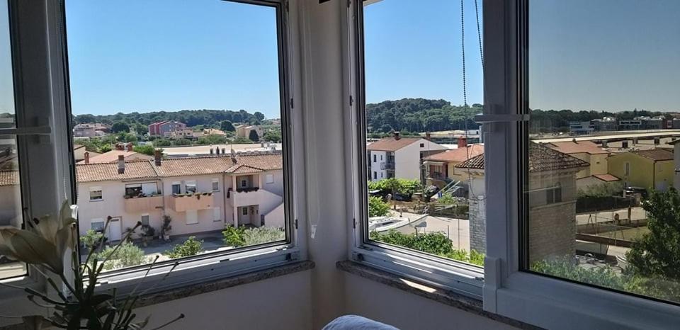 Apartman Ember Pula Exterior foto